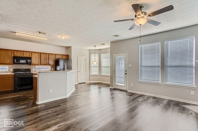 Building Photo - 3138 Red Rover Ct