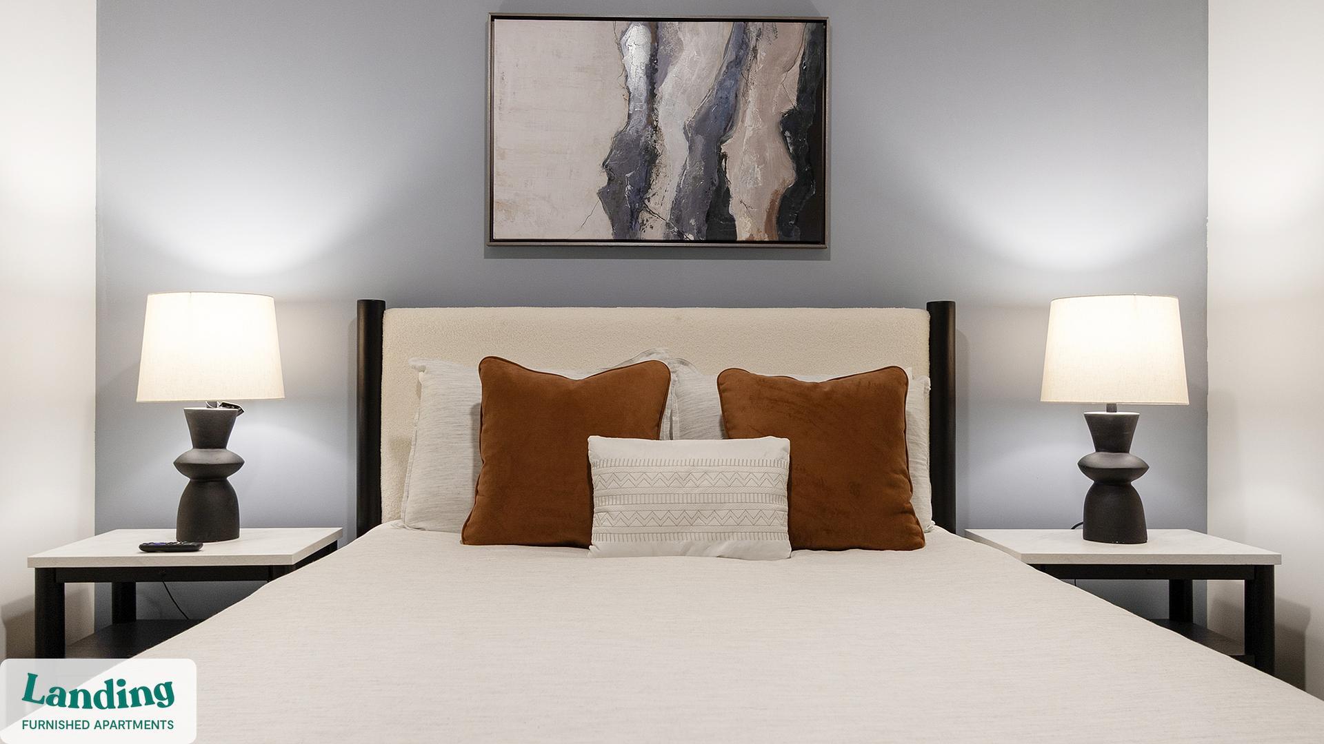 Building Photo - 221 Main St N