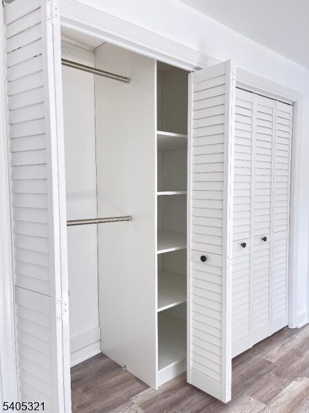 Building Photo - 3 Meadow Dr