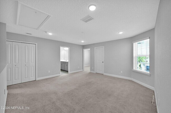 Building Photo - 51 Foxcross Ave