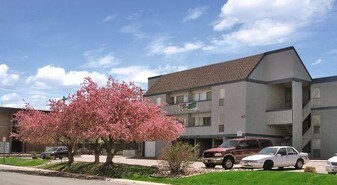 Building Photo - Lakeridge Terrace Apartments