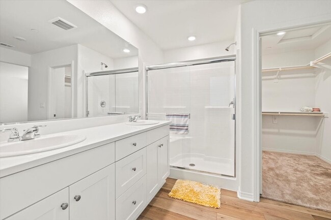 Building Photo - 5547 Lasso Dr