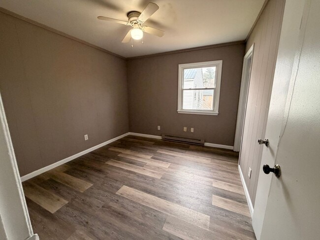 Building Photo - 199 Sheppard St