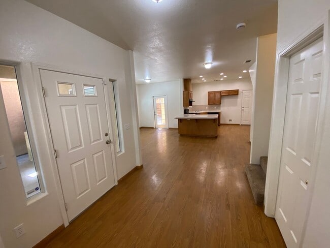 Building Photo - Spacious two-story home Available Now!