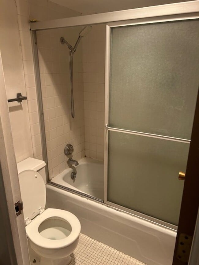 Building Photo - 100 N Arlington Ave