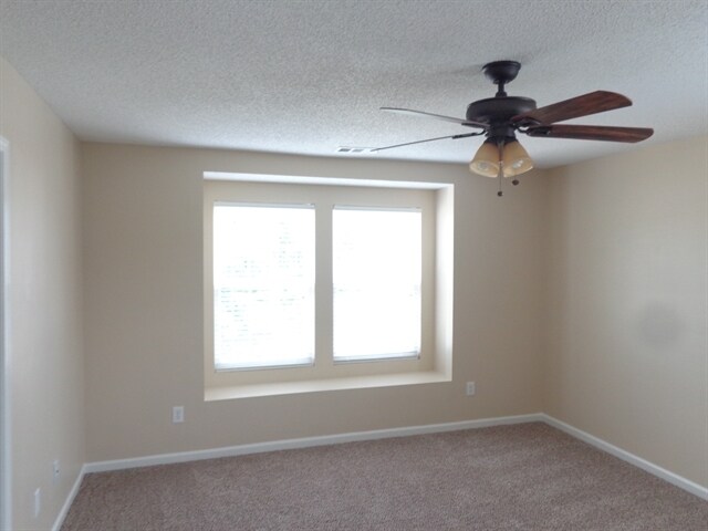 Building Photo - 3280 Denali Ct