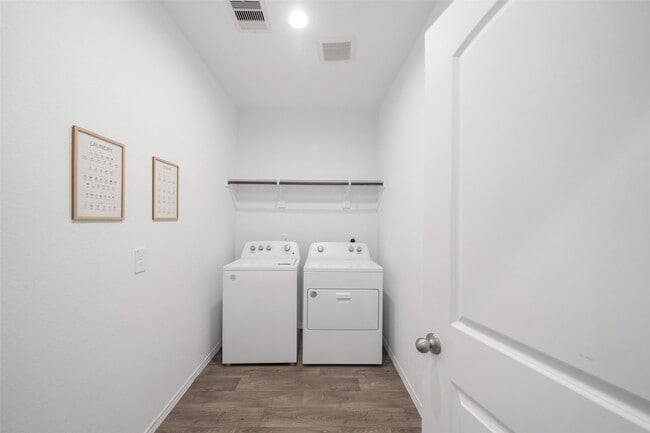 Building Photo - 22250 Palladium Dr