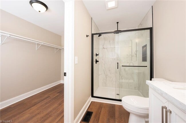 Building Photo - 1198 Red Bank Rd