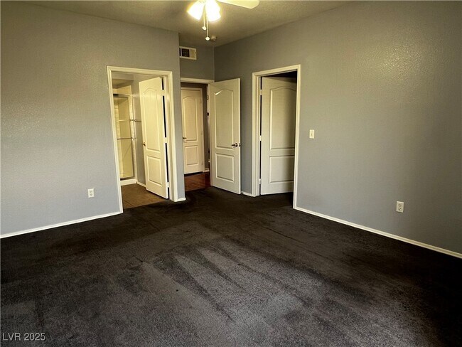 Building Photo - 6905 Cobre Azul Ave