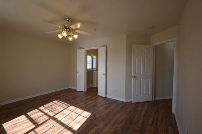 Building Photo - 2710 Grants Lake Blvd