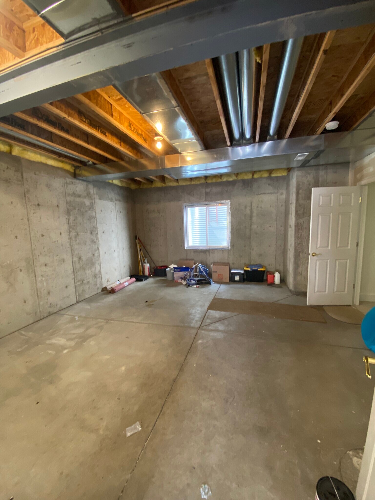 Building Photo - 6205 Secrest St