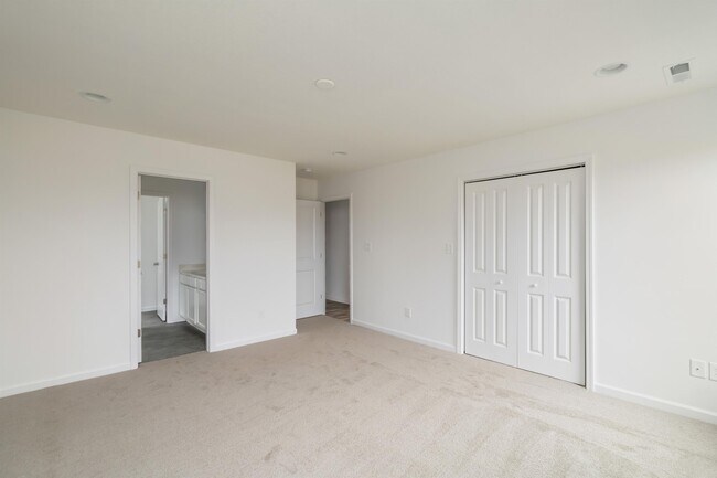 Building Photo - 3209 Hopson Holw Rd