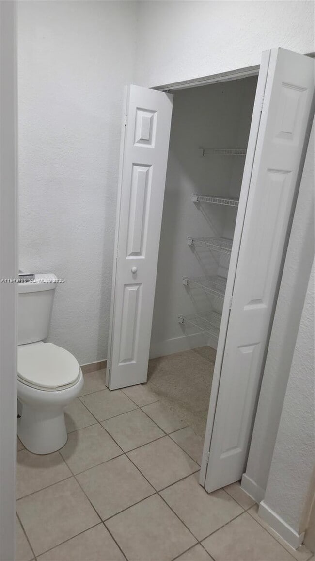 Building Photo - 2101 Belmont Ln