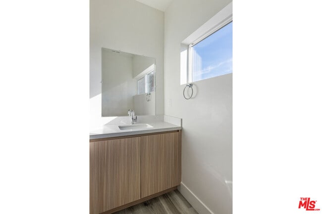 Building Photo - 3212-3214 Verdugo Rd