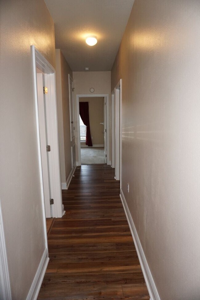 Building Photo - Crestivew: 4 Bedroom in Liberty Oaks