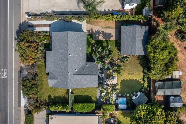 Building Photo - 2464 Jefferson St