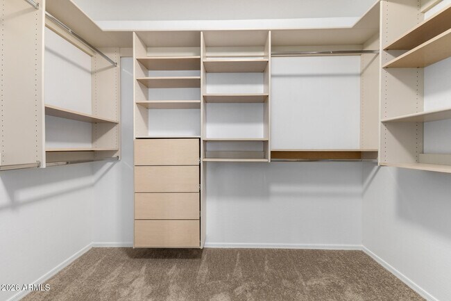 Building Photo - 10046 W Veliana Way