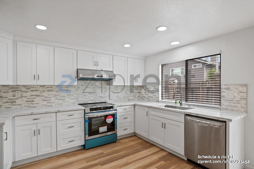 Building Photo - 7301 Joshua Cir