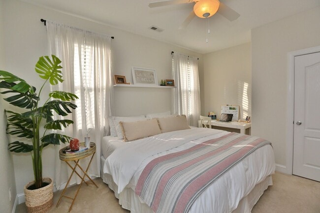 Building Photo - 3-Bedroom Condo 1/2 Mile from Oceanfront! Stainless Steel Appliances - Granite Counter Tops - All...