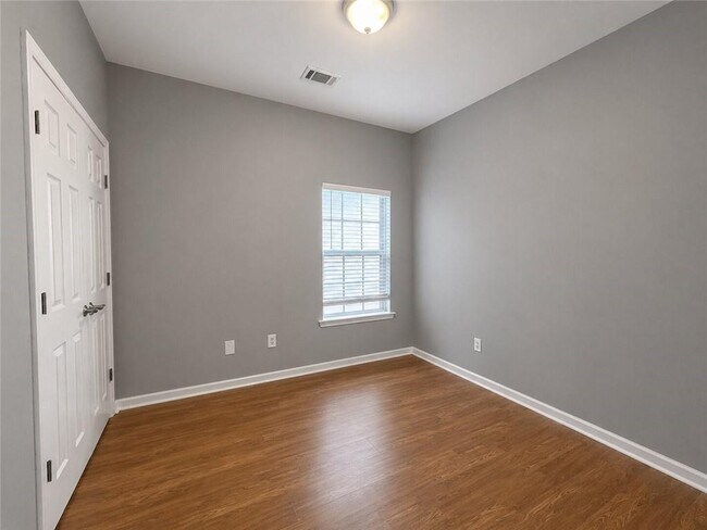 Building Photo - 1563 Rachel's Ridge NW