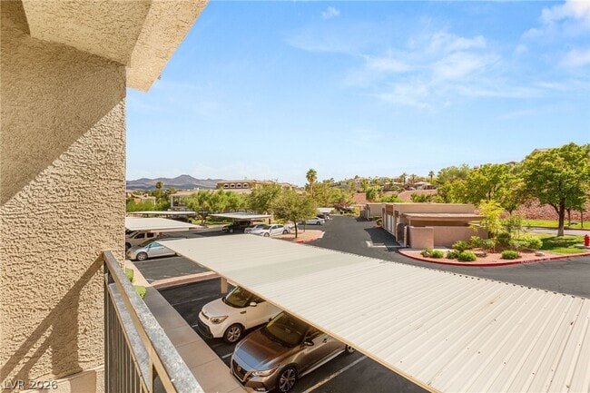 Building Photo - 2900 Sunridge Heights Pkwy