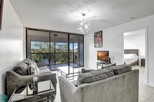Building Photo - 8592 W Sunrise Blvd