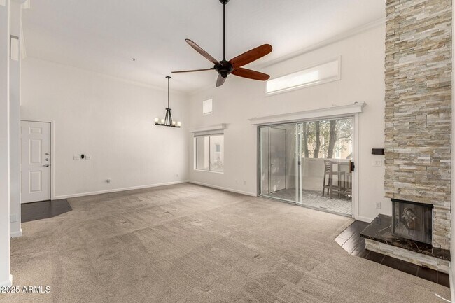 Building Photo - 11260 N 92nd St