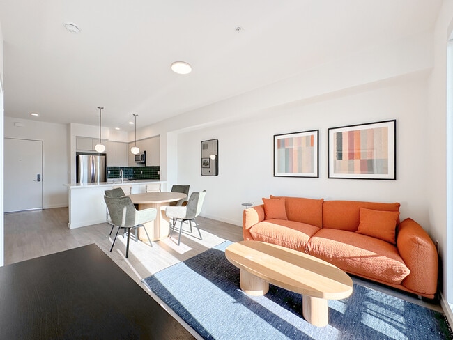 Building Photo - Kara