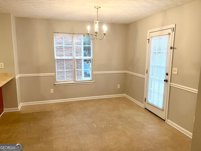 Building Photo - 1130 Dunaway Dr