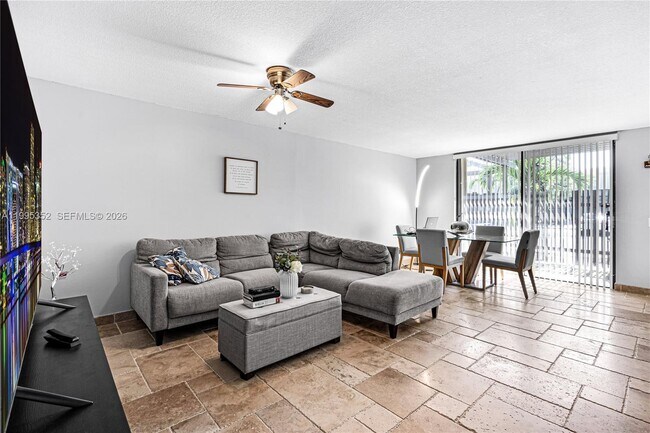 Building Photo - 1424 NW 113th Way