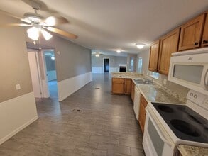 Building Photo - Charming 3-Bedroom, 2-Bath Home with Fence...
