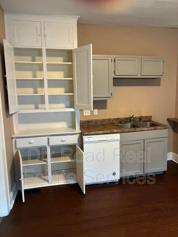 Building Photo - 1620-1620 Taylor Ave