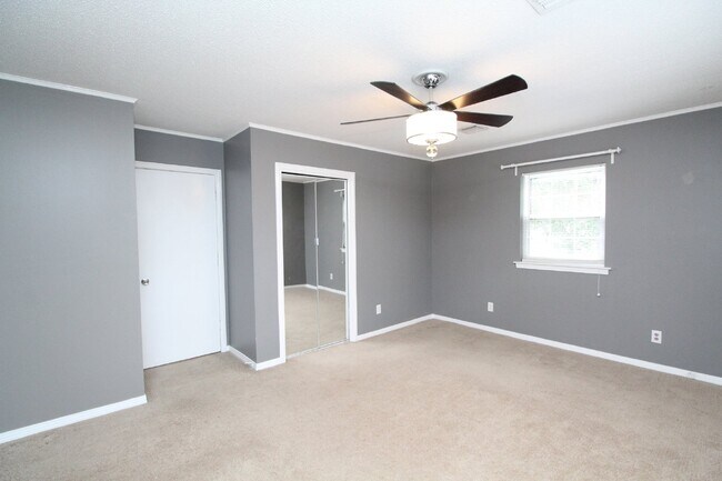 Building Photo - Pool Home with Office, Two Primary Suites ...