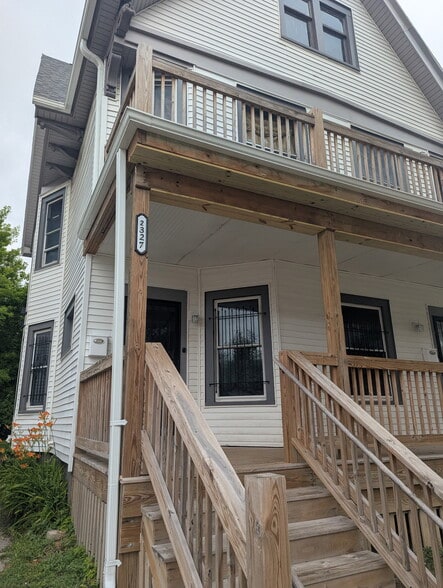 Building Photo - 2327 N 14th St