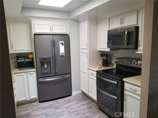 Building Photo - 8933 Biscayne Ct