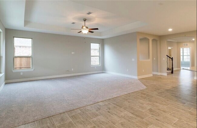 Building Photo - 14946 Rosario Rd