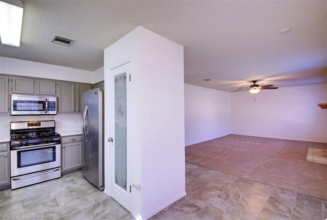 Building Photo - 8800 Peppergrass Cove