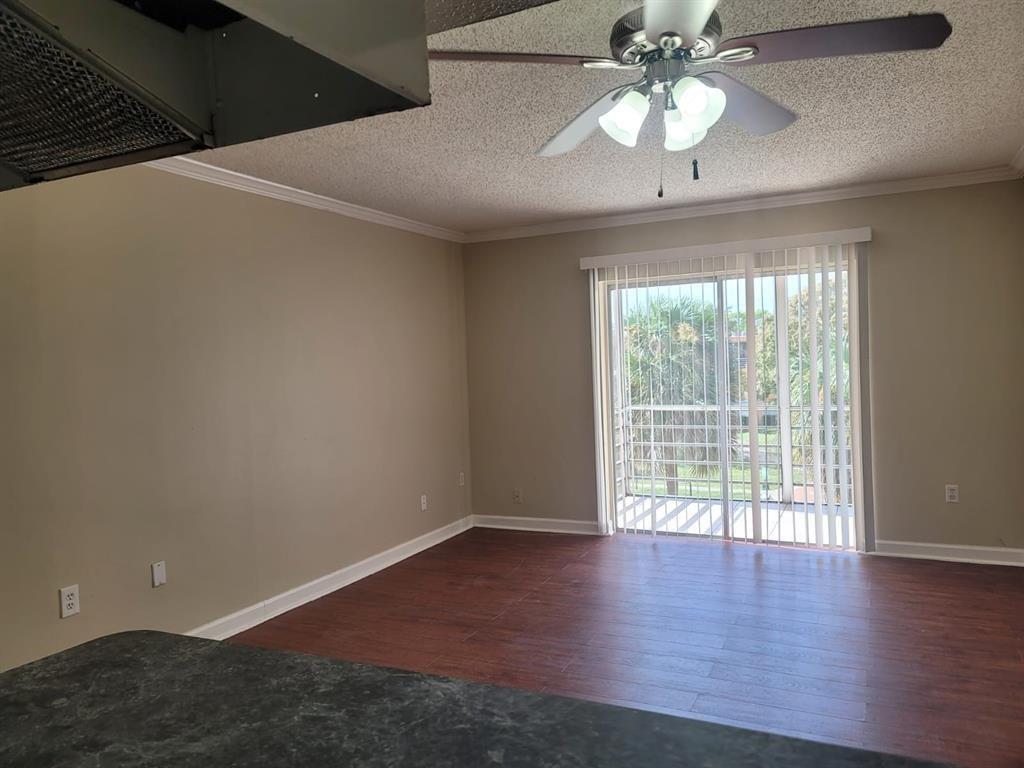 Building Photo - 4324 NW 9th Ave