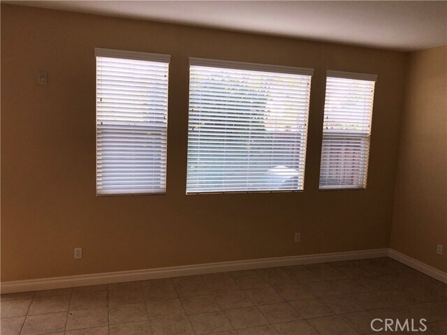 Building Photo - 25056 Driftoak St