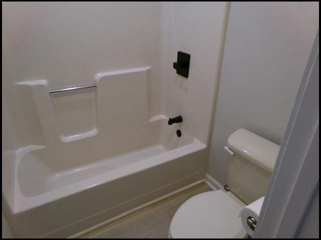 Building Photo - 7 Kings Pointe Cv