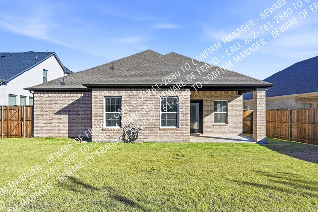 Building Photo - 248 Waters Rdg Dr