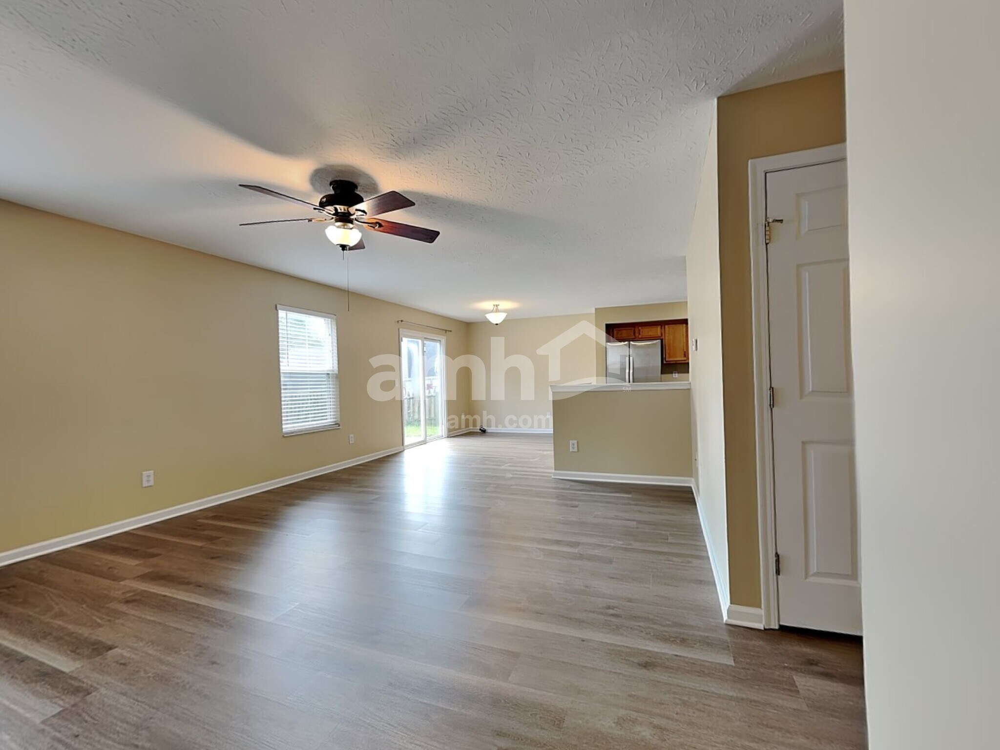 Building Photo - 5974 Marsh Cir