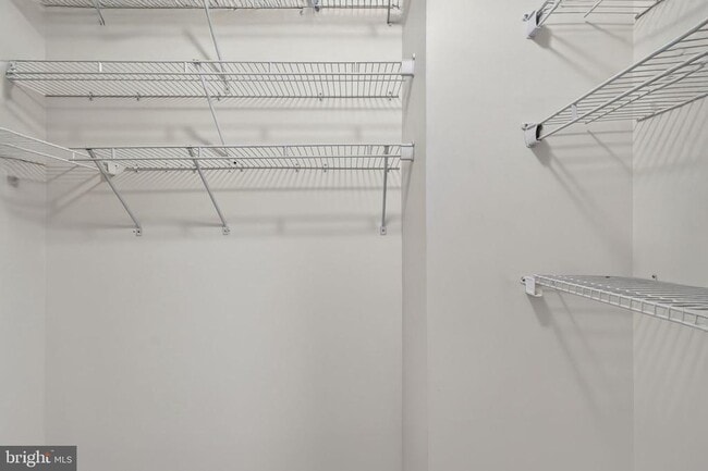 Building Photo - 2120 Vermont Ave NW