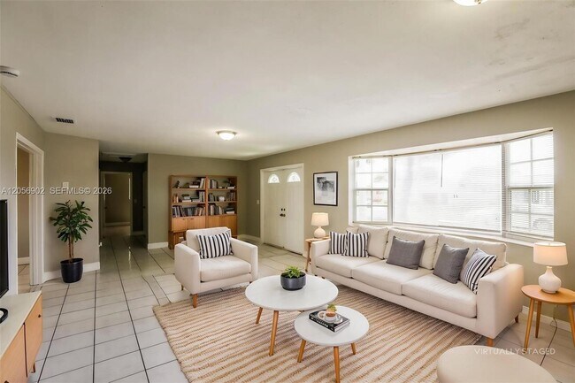 Building Photo - 7171 SW 10th Ct