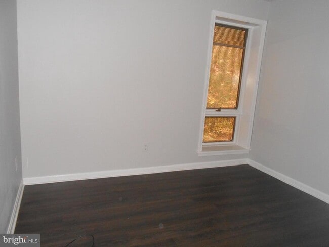 Building Photo - 44706 Beechwood Ct