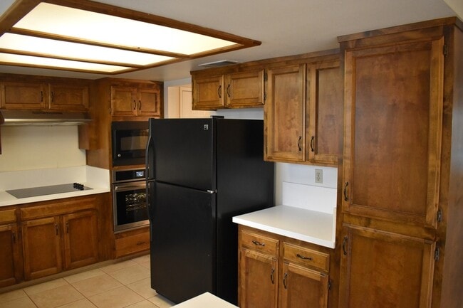 Building Photo - 4727 E Alamos Ave