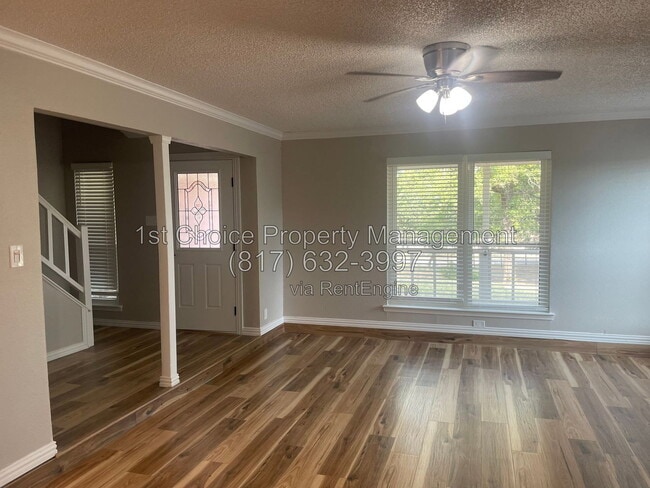 Building Photo - 1516 Oakridge Ct W