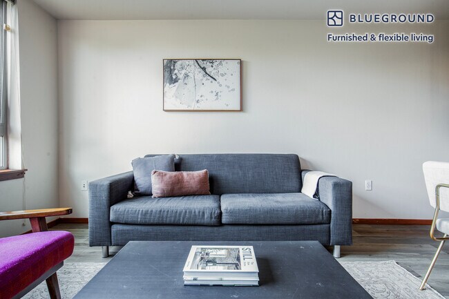 Building Photo - 4219 S Othello St