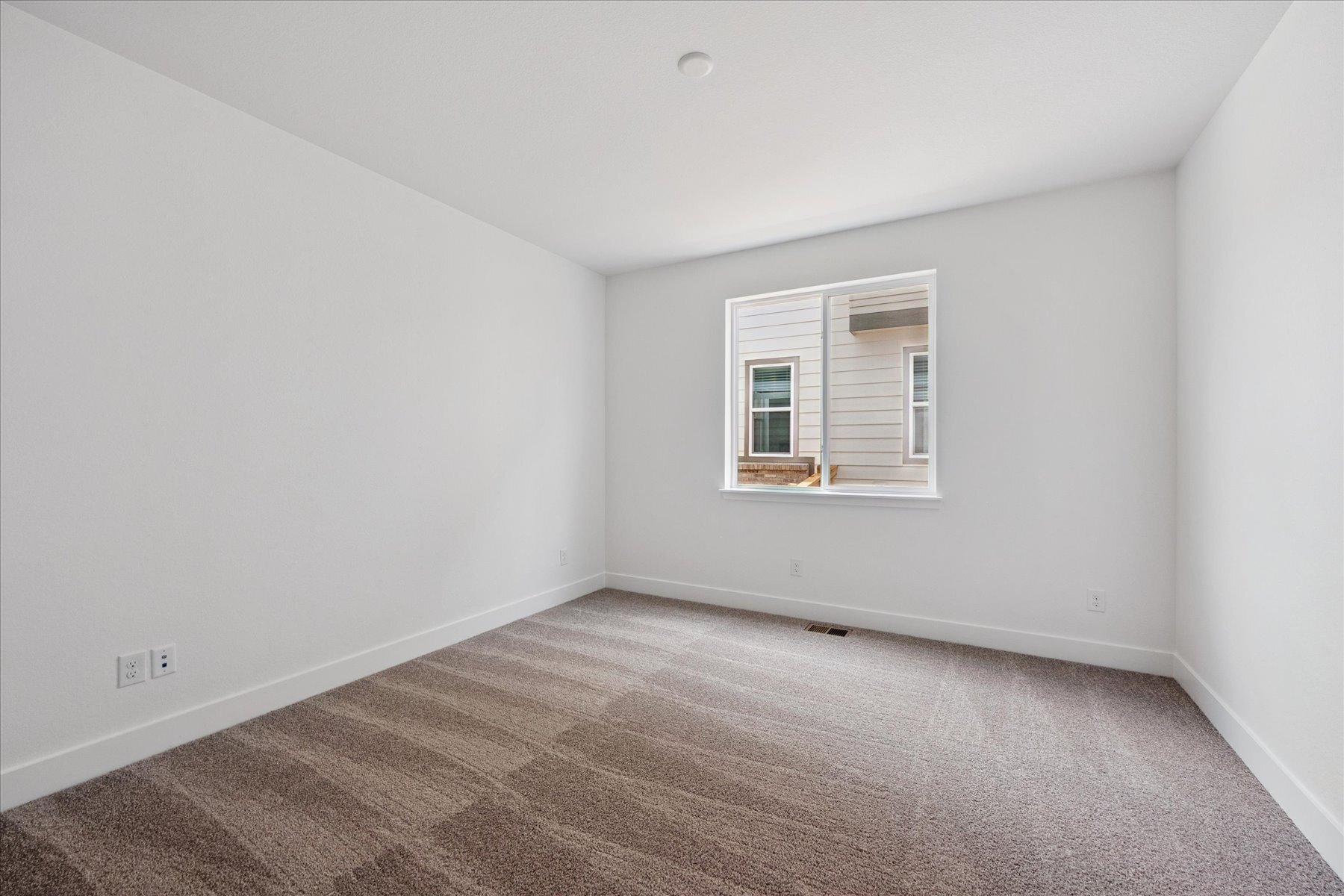 Building Photo - 1131 Joseph Pl