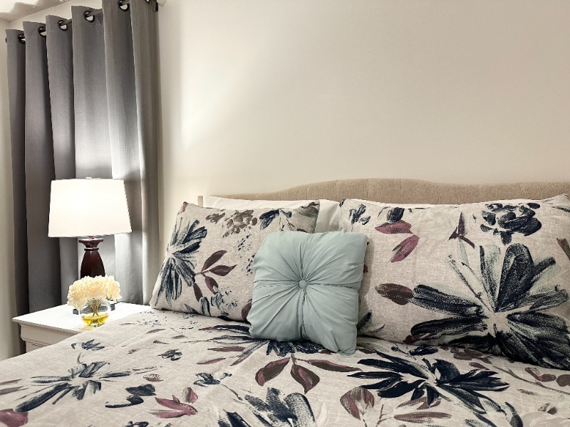 Building Photo - 69 Clark St